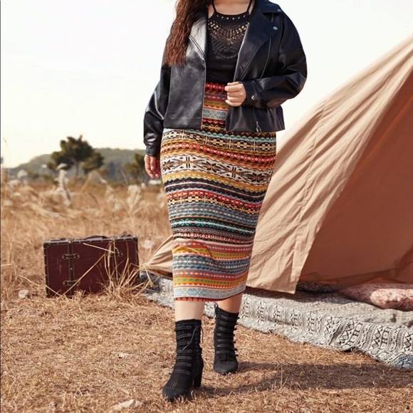 Boho Plus Size Aztec Geo Print High Waist Pencil Fitted Skirt - Picture 5 of 7